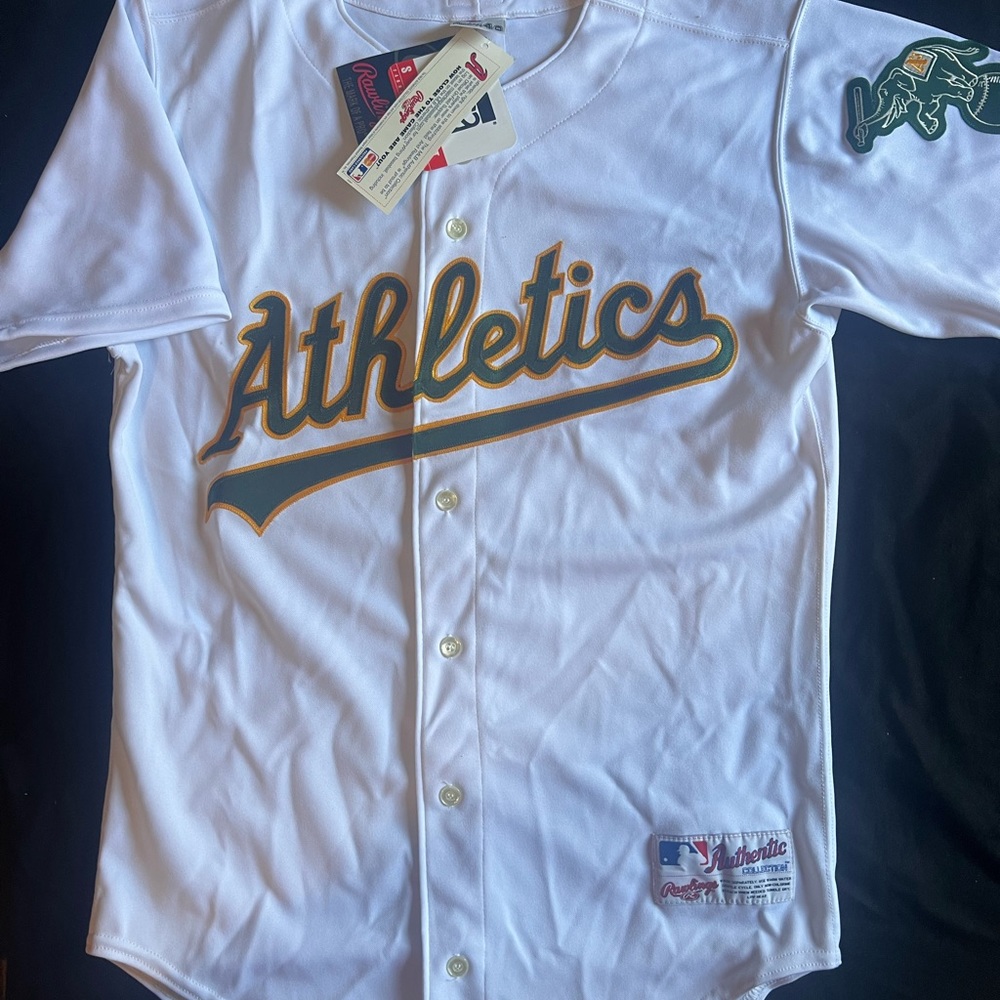 Brand new authentic Oakland A’s Rawlings baseball jersey. Size 40